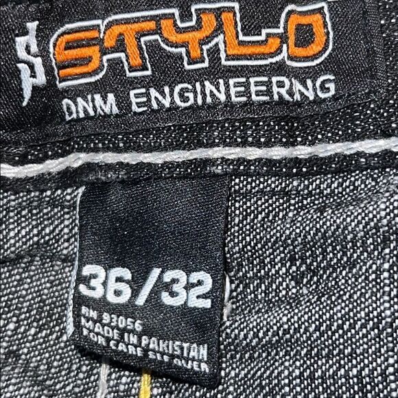 STYLO DNM Black Distressed Black Y2K Straight Leg Jeans- 36x32 NWT! - Picture 7 of 8